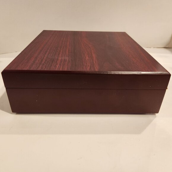 Wine Lover's Tools Gift Box *Please Read* - Picture 6 of 16